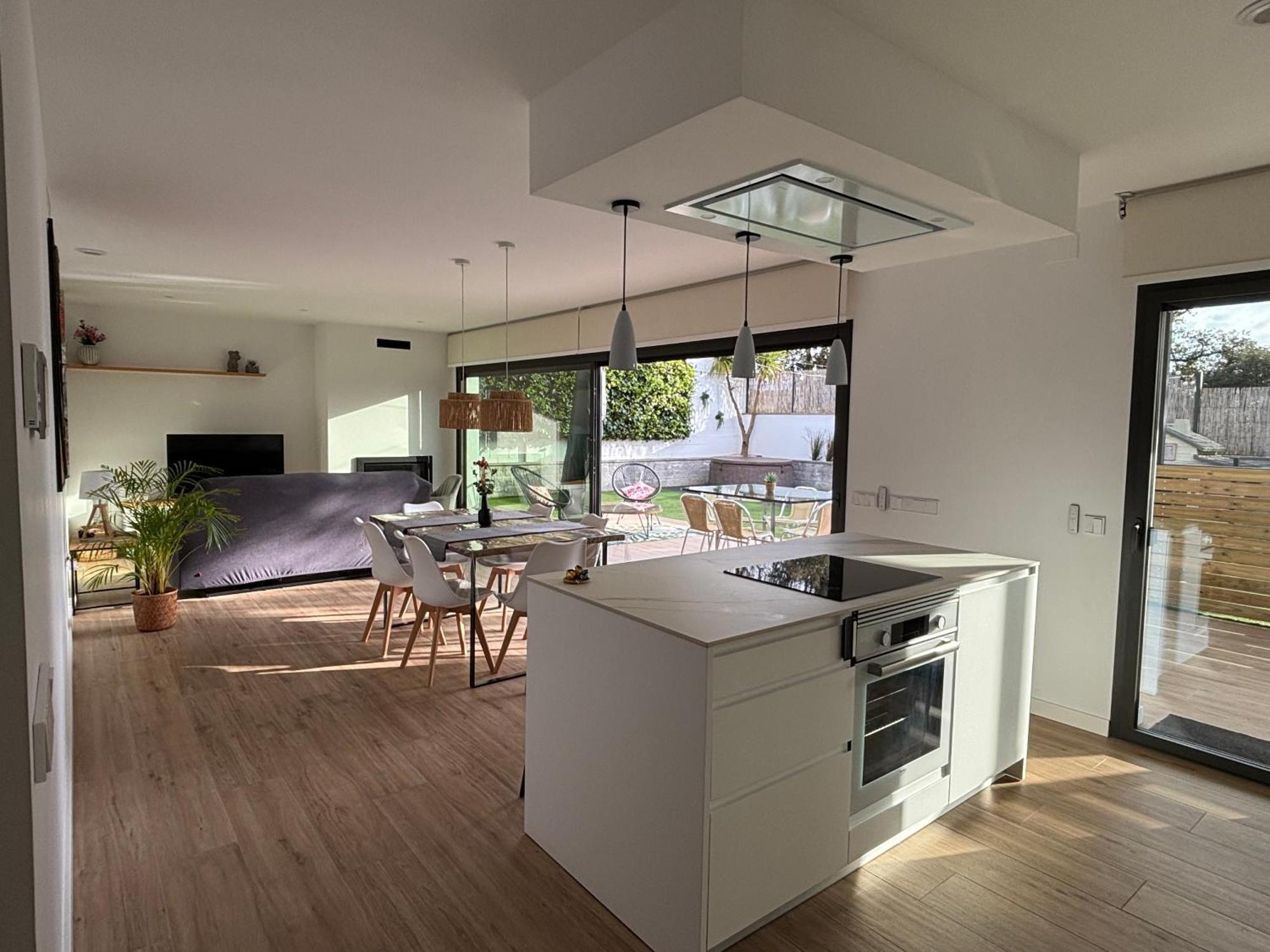 Espectacular Casa En Llagostera - Costa Brava, Con Piscina Exterior photo